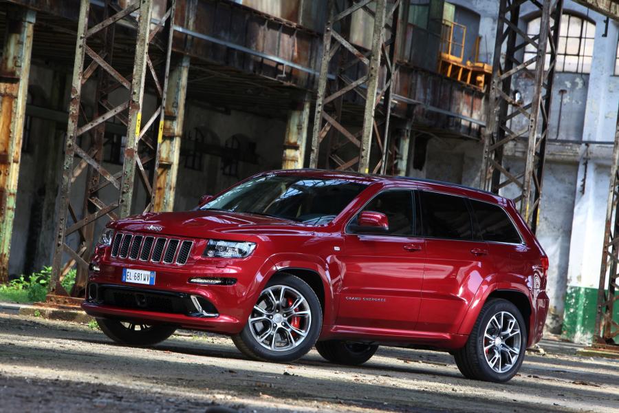  Jeep Grand Cherokee SRT8 2012 года  (фото 111 из 186)